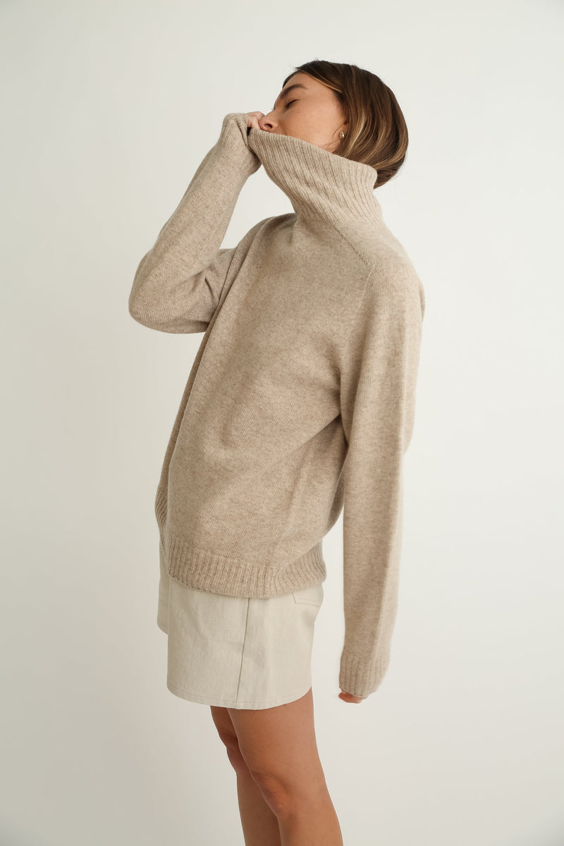 Oversized Wool Turtleneck - Almina Concept 